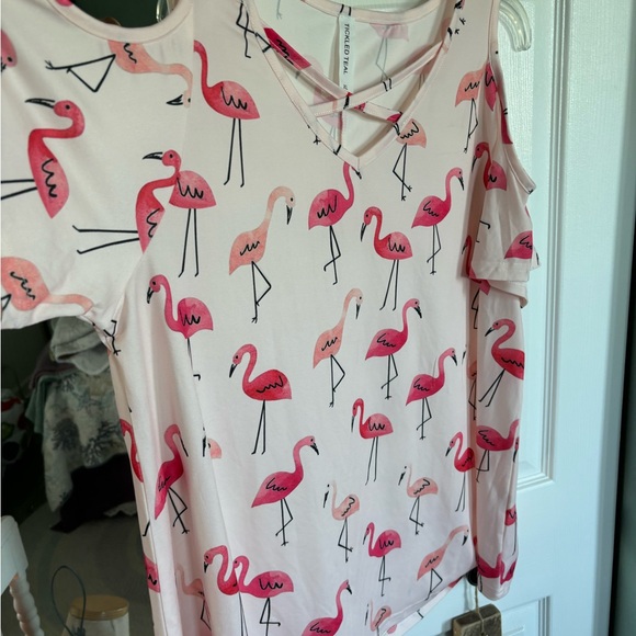 Pink flamingo cold shoulder xl shirt NWOT - Picture 3 of 8